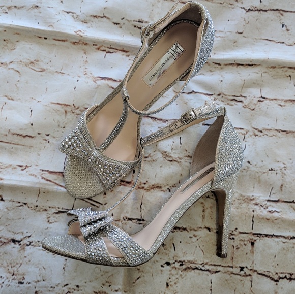 Rhinestone Bow Evening Sandals I never used them. - Picture 6 of 8